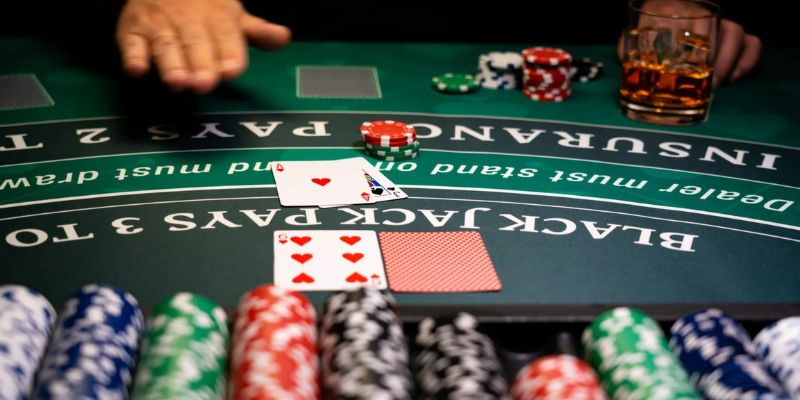 Hướng dẫn chơi blackjack Lưu ý khi chơi blackjack để hạn chế các rủi ro
